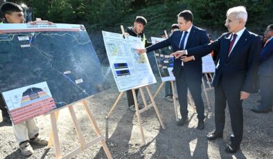Bakan Uraloğlu’ndan Kars-Ardahan Yolunda Şantiye İncelemesi: “Türkiye’yi Güçlü Yarınlara Hazırlıyoruz”