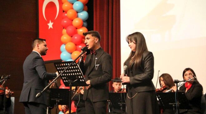 Kars’ta Müzik Dolu Gece: Gülahmet Aytemiz Güzel Sanatlar Lisesi’nden Yıl Sonu Konseri