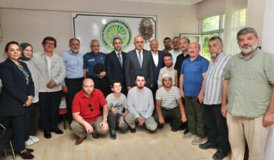 Ordu Valisi Muammer Erol’dan Ünye İlim Ve Fikir Gönüllüleri Derneğine Ziyaret