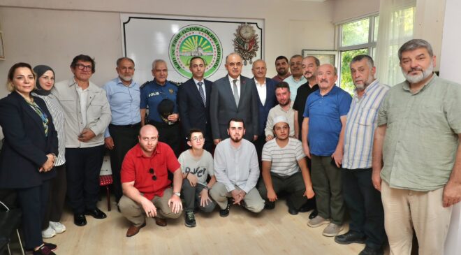 Ordu Valisi Muammer Erol’dan Ünye İlim Ve Fikir Gönüllüleri Derneğine Ziyaret