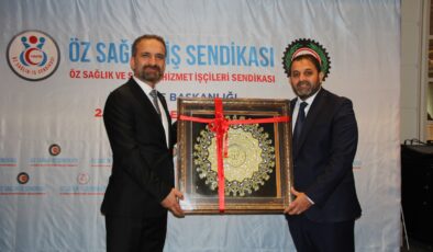 Öz Sağlık-İş Van Şubesi’nde Gökhan Öznur Yeniden Başkan