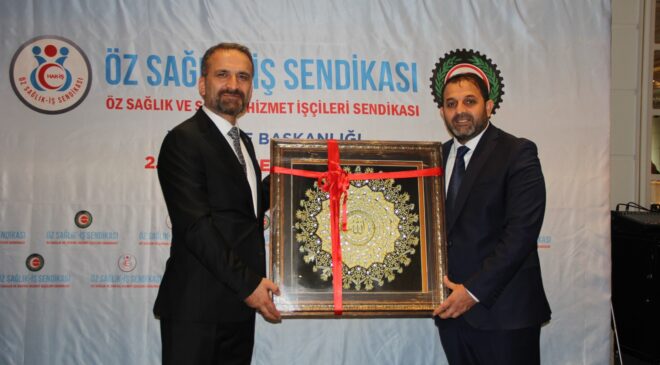 Öz Sağlık-İş Van Şubesi’nde Gökhan Öznur Yeniden Başkan